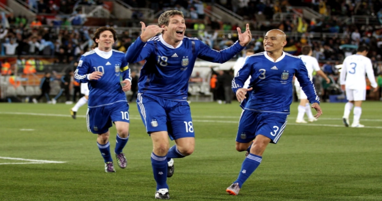 荷路比纳vs维迪卡瓦斯直播_免费荷路比纳vs维迪卡瓦斯直播赛事直播_荷路比纳vs维迪卡瓦斯直播赛事高清直播-24直播